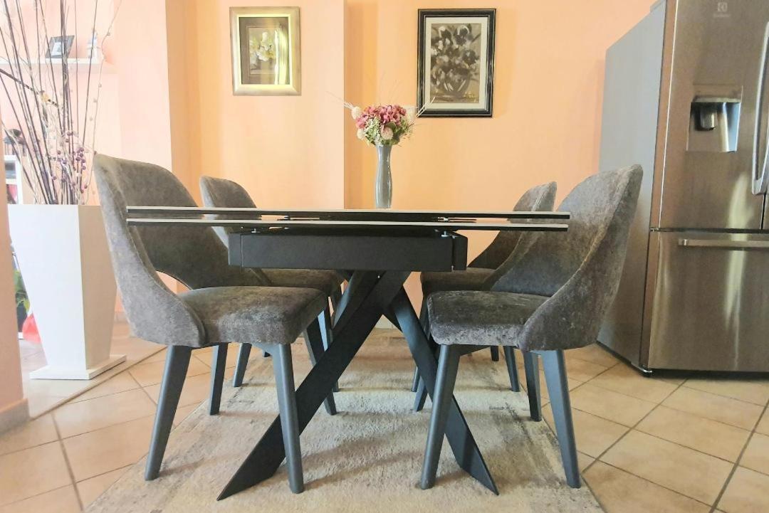 Apartments Ragusa โรวีน ภายนอก รูปภาพ