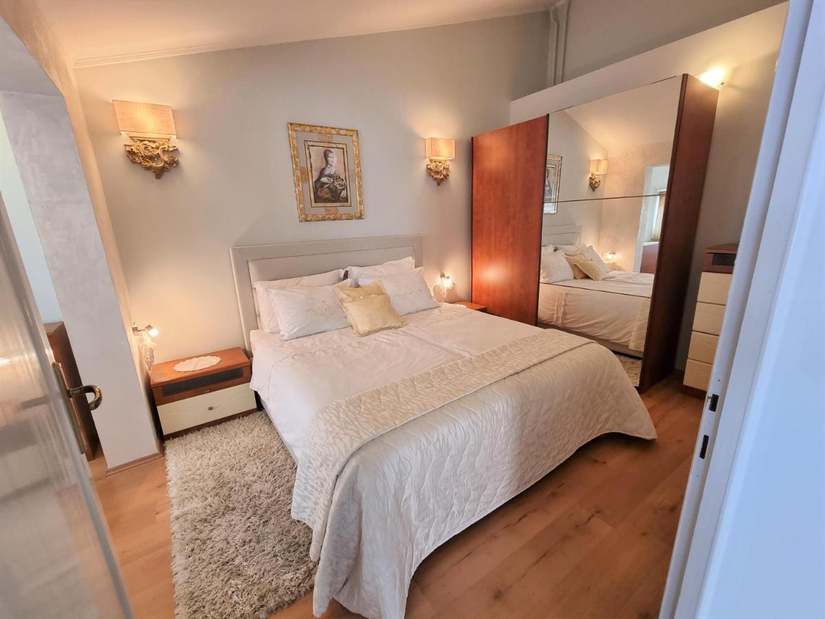 Apartments Ragusa โรวีน ภายนอก รูปภาพ