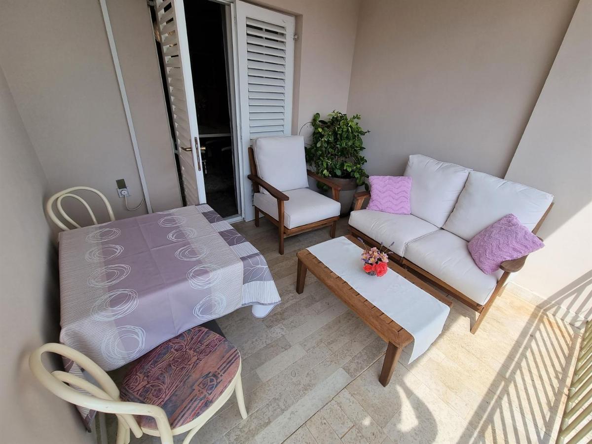 Apartments Ragusa โรวีน ภายนอก รูปภาพ